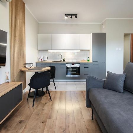 Apartament Warta Park Poznan - Basen Pool - Sauna - Ac Klimatyzacja - Cost Free Parking - Pelikan - 24H Check In Eksteriør bilde